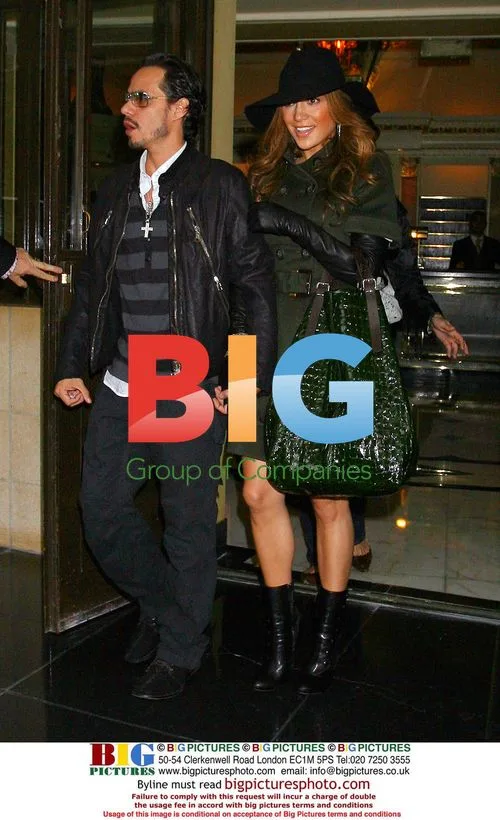 Jennifer Lopez and Mark Anthony Leave Hotel