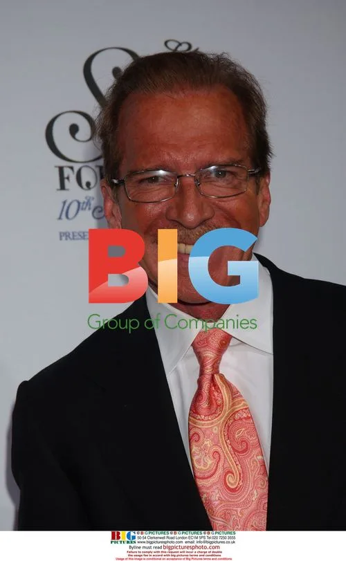 Pat O'Brien at VH1 Save The Music Gala