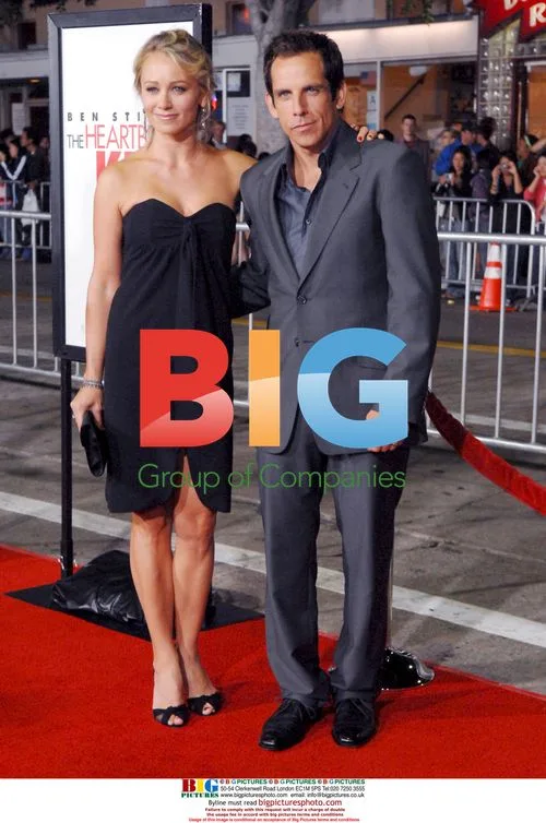 Ben Stiller and Christine Taylor arrive at 'The Heartbreak Kid' premiere