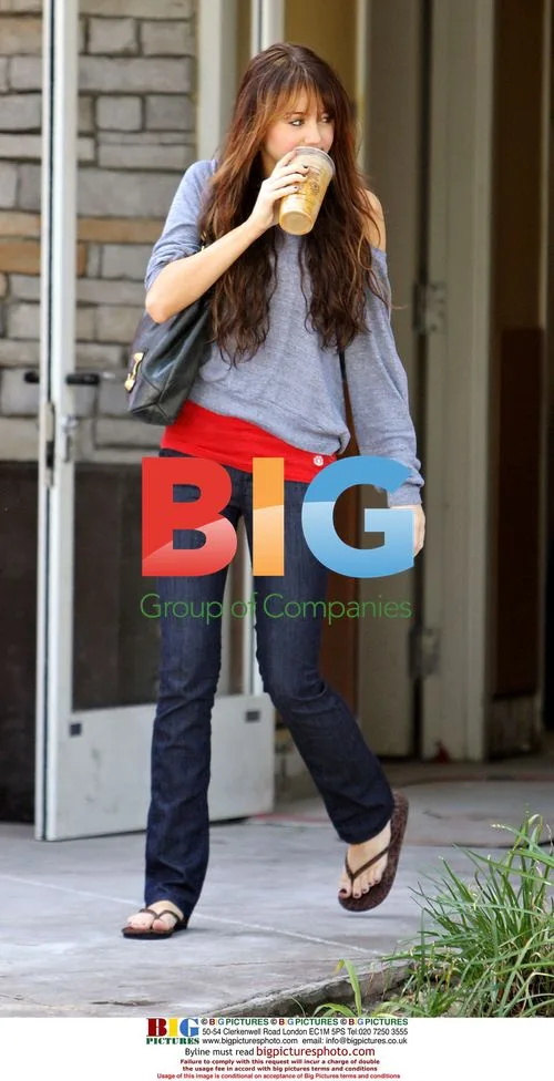 Miley Cyrus Grabs Coffee Before Studio Session