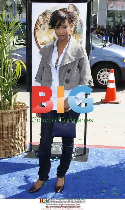 Trina McGee at 'Nim's Island' Premiere