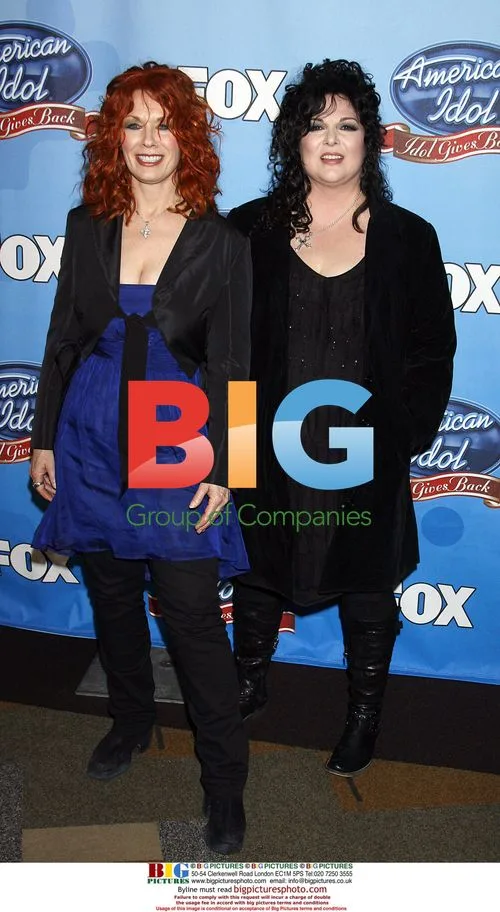 Nancy Wilson and Anne Wilson of Heart at Idol Gives Back