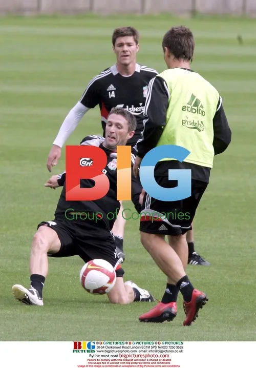 Robbie Keane Practices with Liverpool