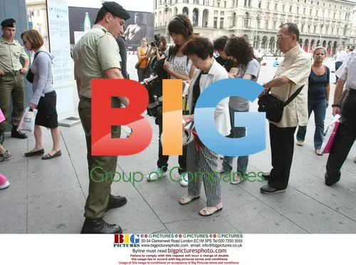 Berlusconi Deploys Troops in Milan