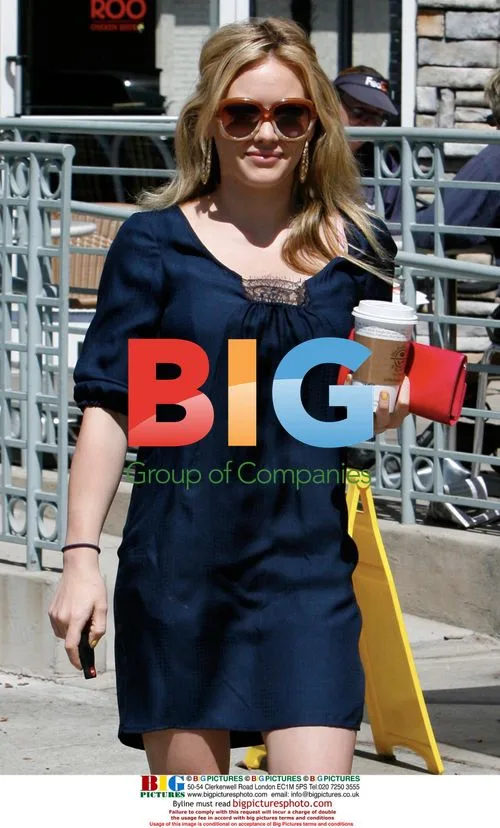 Hilary Duff stops for coffee, nail salon
