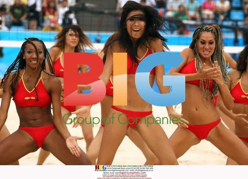 Beach girls entertain during Olympic volleyball