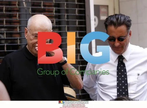 Andy Garcia and Alan Arkin on 'City Island' set