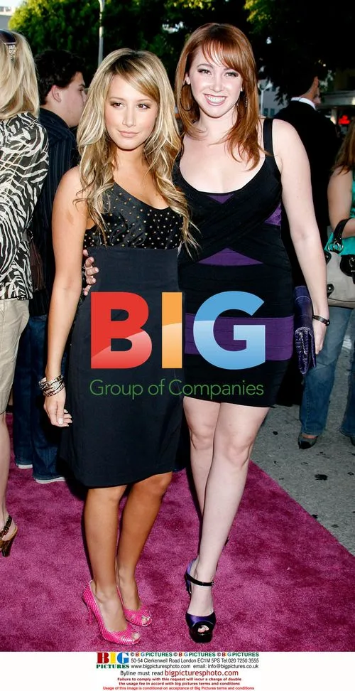 Ashley Tisdale & Jennifer Tisdale at "House Bunny" Premiere