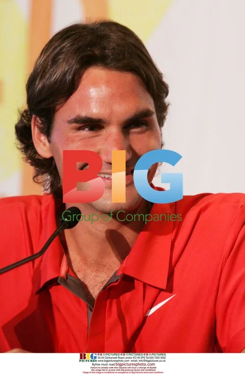 Federer and Nadal at Grapple in the Apple