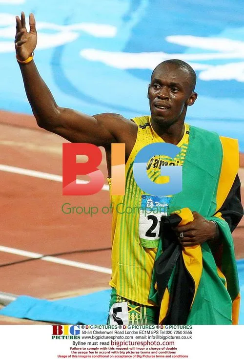 Usain Bolt Wins 200m at Beijing 2008