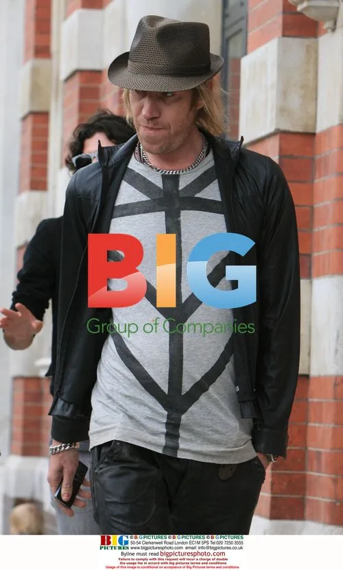 Kimberly Stewart and Rhys Ifans out in London