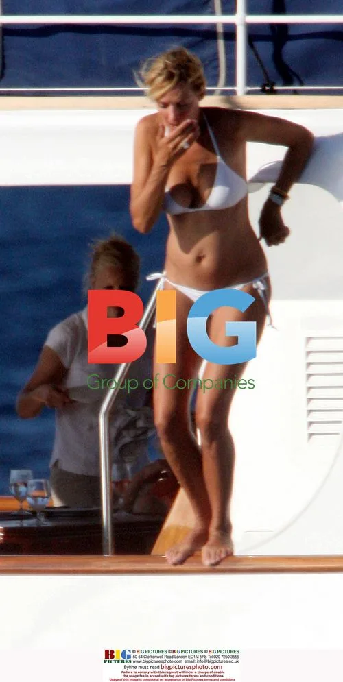 Uma Thurman, Arpad Busson, Liam Neeson on Holiday in Italy
