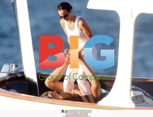 Uma Thurman, Arpad Busson, Liam Neeson on Holiday in Italy