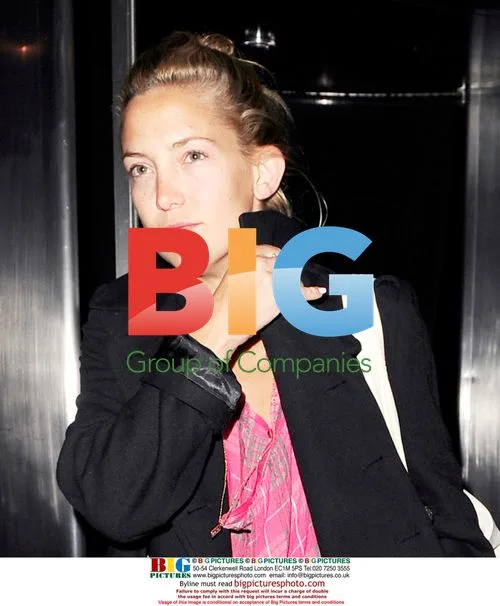 Kate Hudson Leaves Sake No Hana Bar