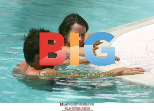 Jennifer Clark and Dale Howard on holidays in Spain