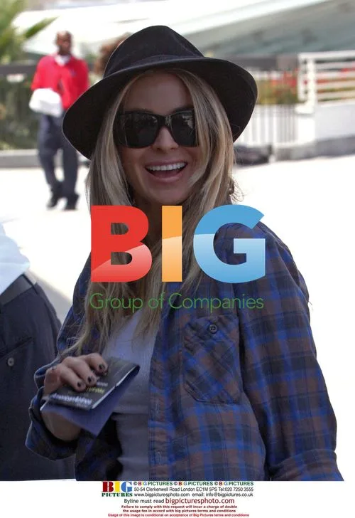 Carmen Electra and Rob Patterson at LAX