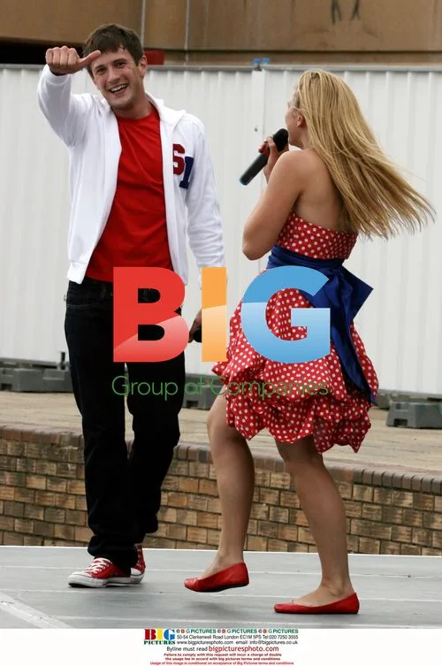 X-Factor Finalists Same Difference Perform