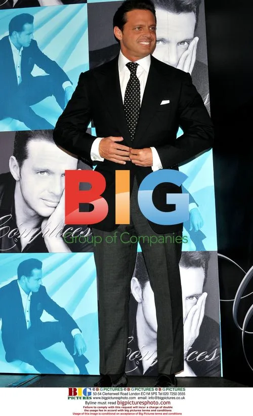 Luis Miguel album release in Madrid
