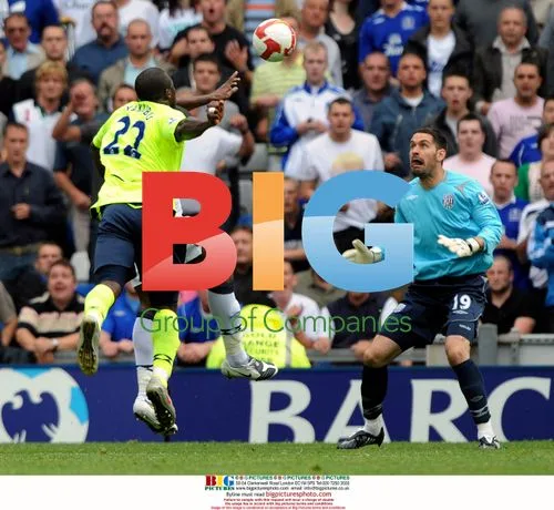 Ayegbeni Yakubu scores 2nd goal
