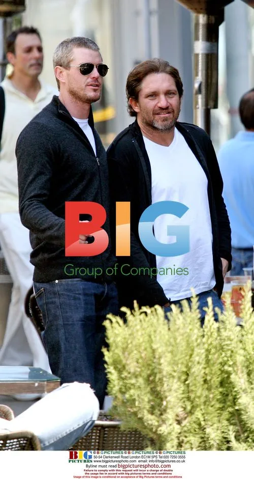 Eric Dane dines with friend in LA