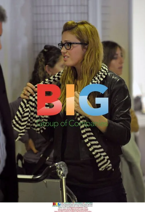 Mandy Moore Arrives at LAX