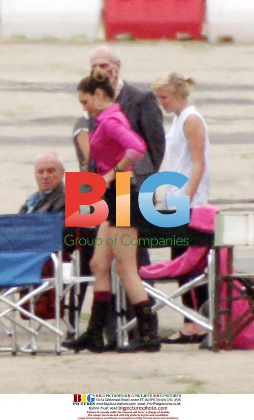 Kelly Brook Enjoying Life on Set