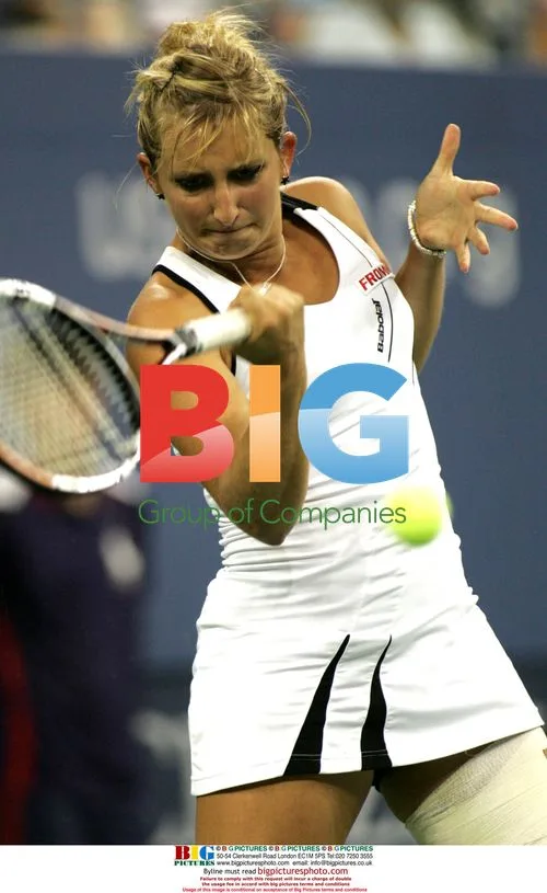 Timea Bacsinszky vs Dinara Safina at US Open