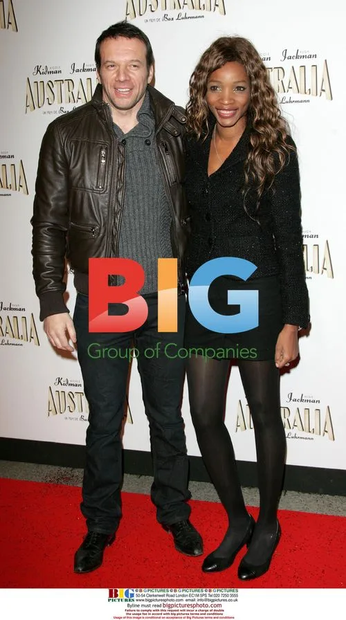 "Australia" movie premiere in Paris