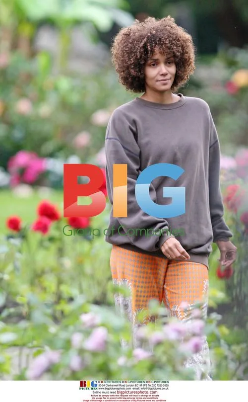 Halle Berry films Frankie and Alice