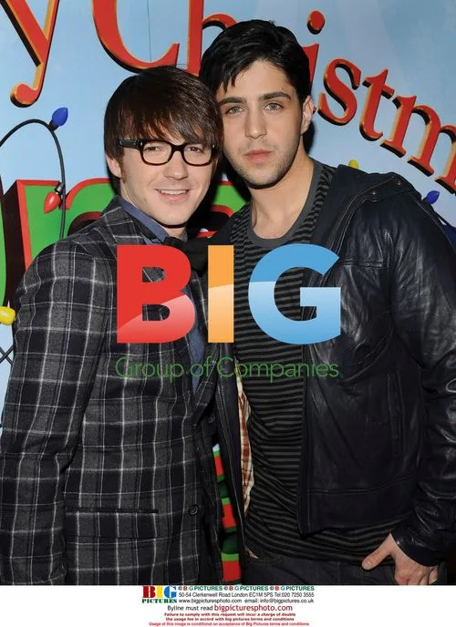 UK & Ireland Premiere of "Merry Christmas, Drake & Josh"