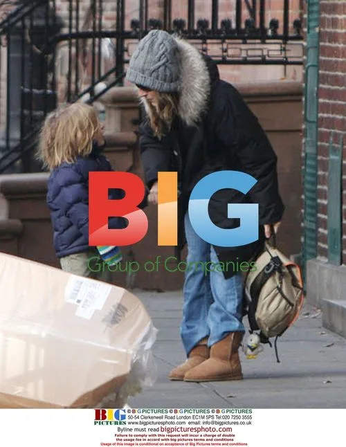 Sarah Jessica Parker and Son Running Late