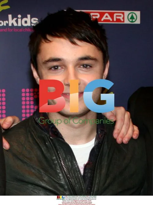 Celebrities at '2008 Cash for Kids Jingle Ball Rock'