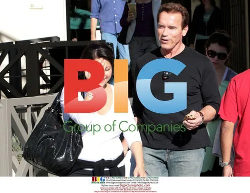Arnold Schwarzenegger with family