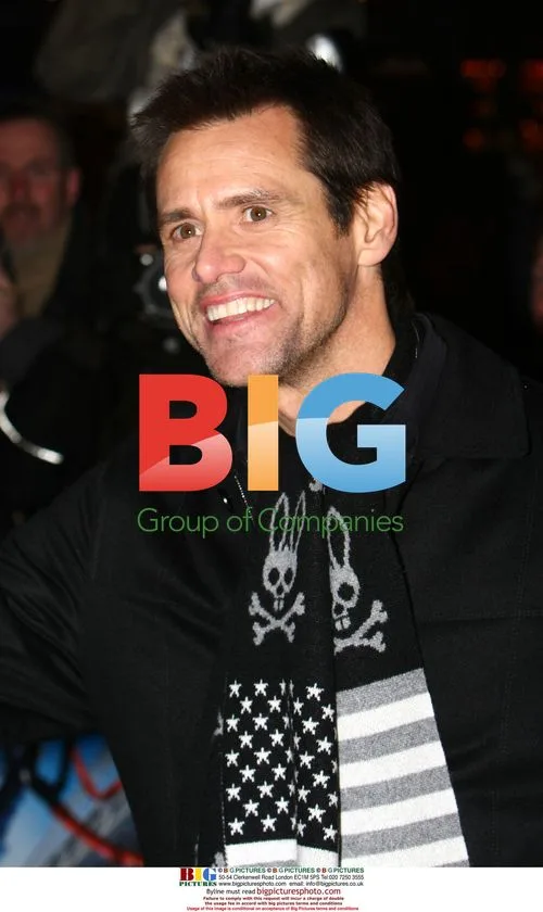 Jim Carrey at 'Yes Man' premiere in London