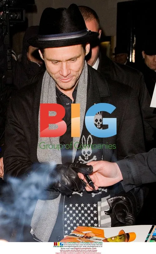 Jim Carrey leaving dinner in London