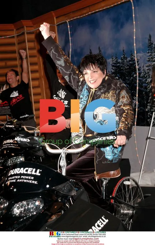 Liza Minnelli pedals for Times Square power