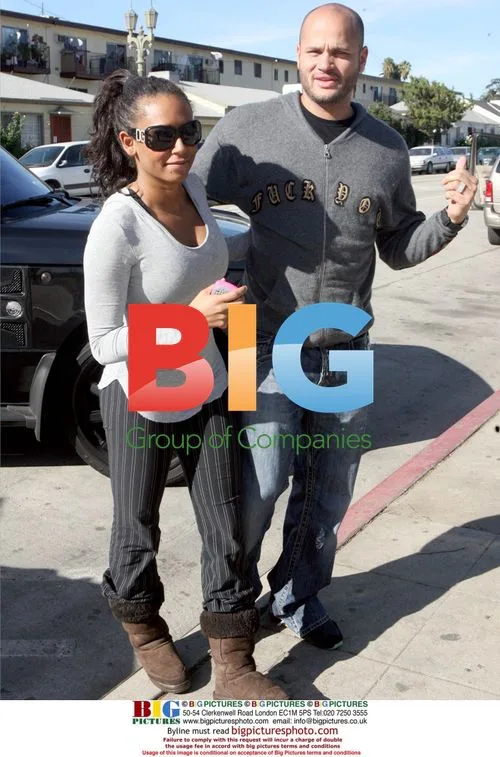 Mel B and Stephen Belafonte take a walk in Hollywood