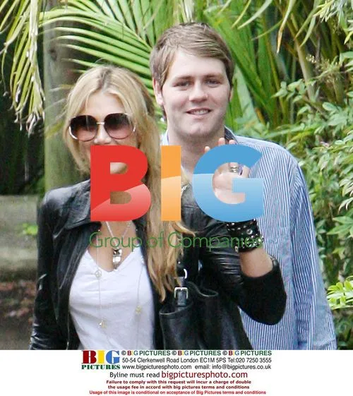 Delta Goodrem and Brian McFadden visit friends