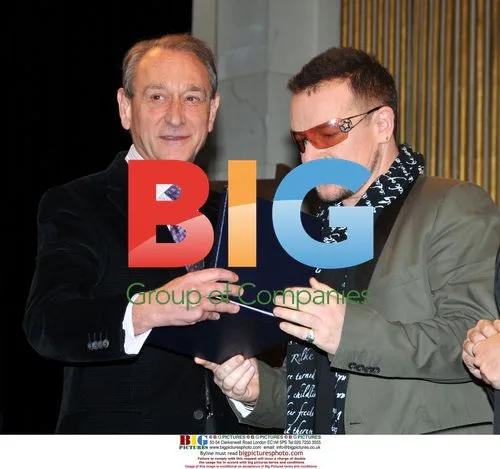 Bono Receives Peace Summit Award