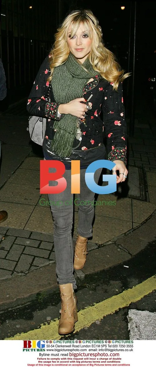 Fearne Cotton leaving Radio 1 studios