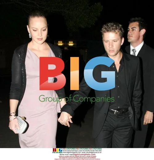 Abbie Cornish and Ryan Phillippe depart Sydney hotel by boat