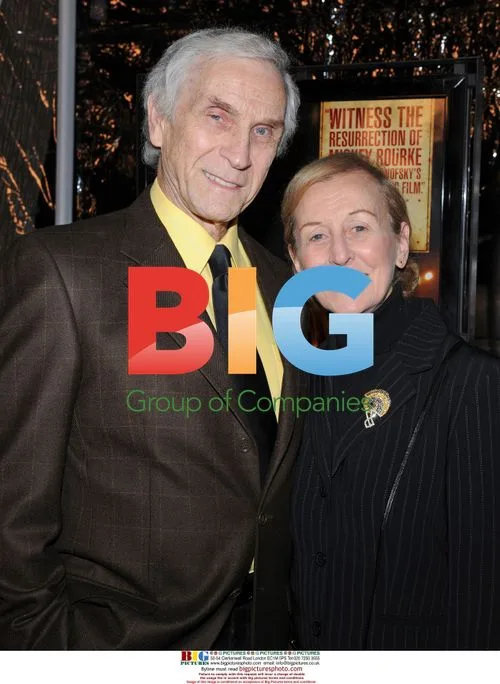 Peter Mark Richman and wife Helen at "The Wrestler" premiere