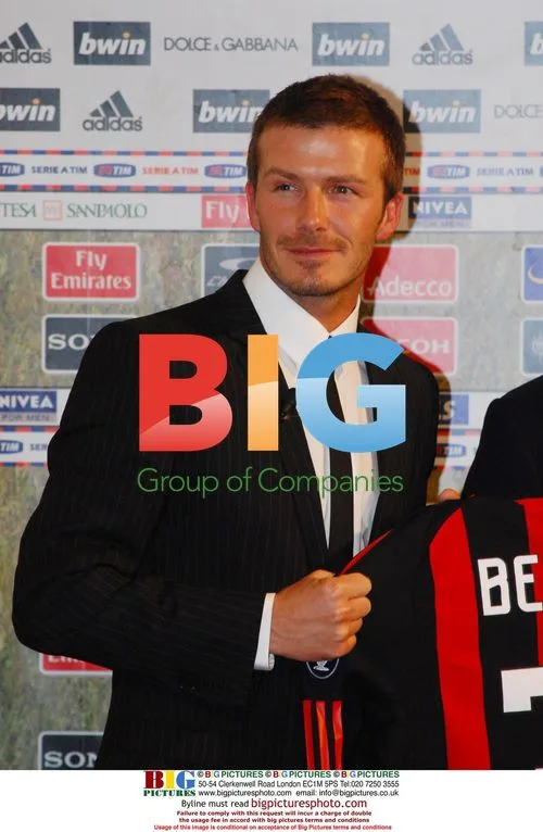 David Beckham presented as AC Milan player