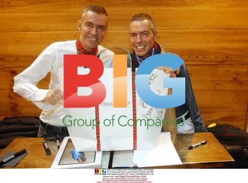 Dsquared designers sign customer gifts