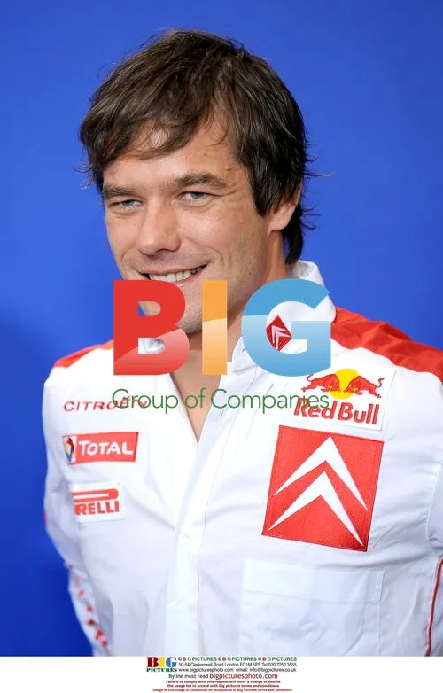 Fillon Hosts Rally Champions Loeb and Elena