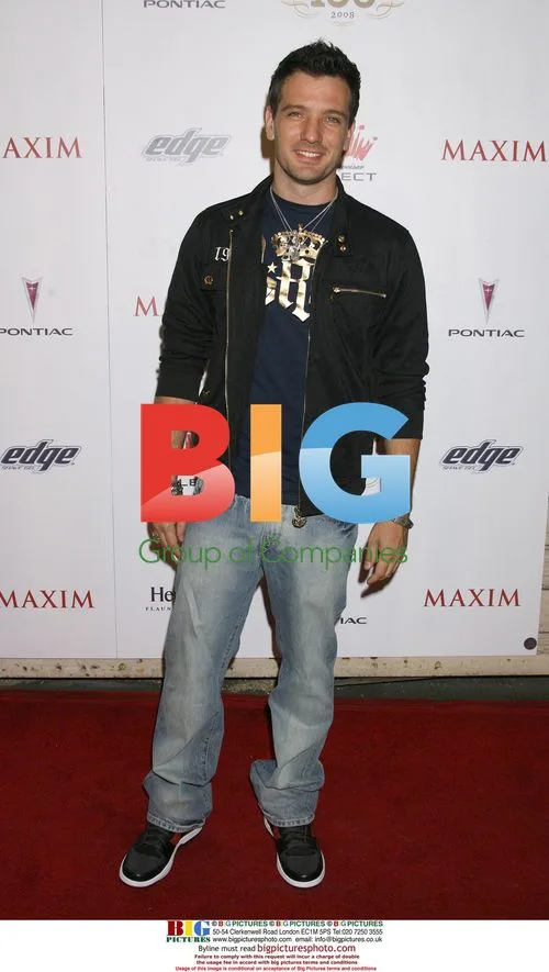 JC Chasez at VH1 Maxim Hot 100 Party