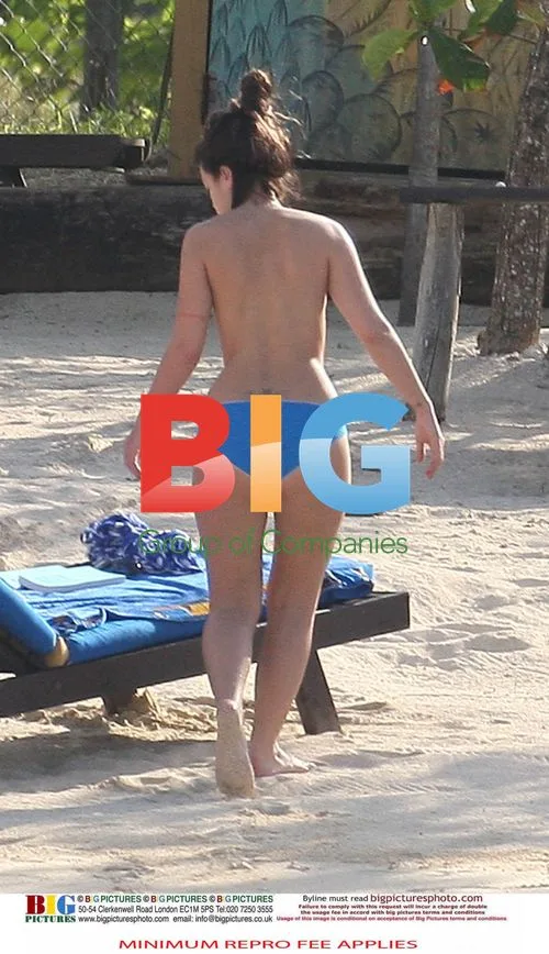 Lily Allen on Caribbean beach