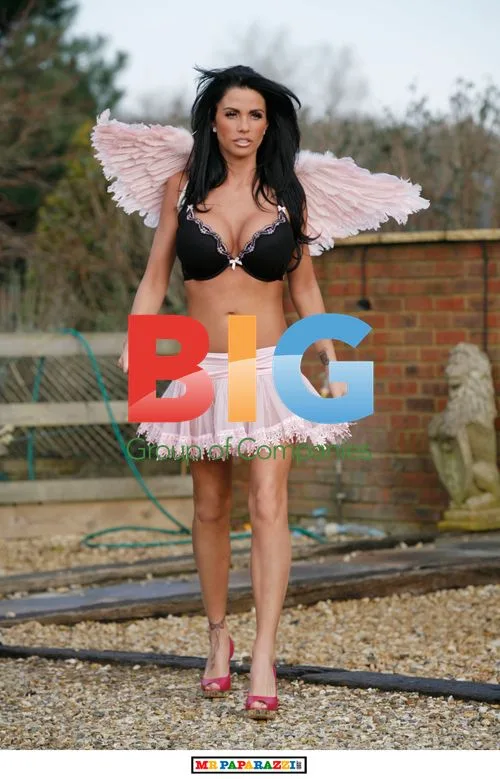 Jordan dresses up as Sexy Angel
