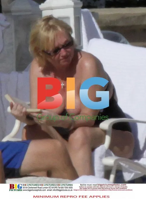 TV Hosts Judy Finnigan and Richard Madeley at Beach