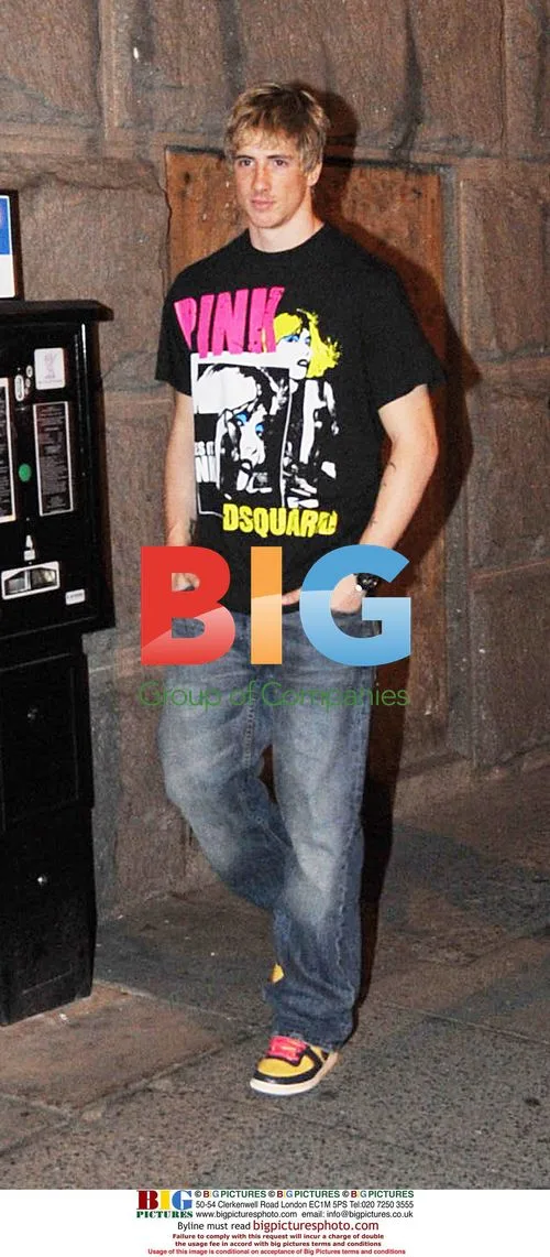 Liverpool's Fernando Torres Leaves Spanish Restaurant Party